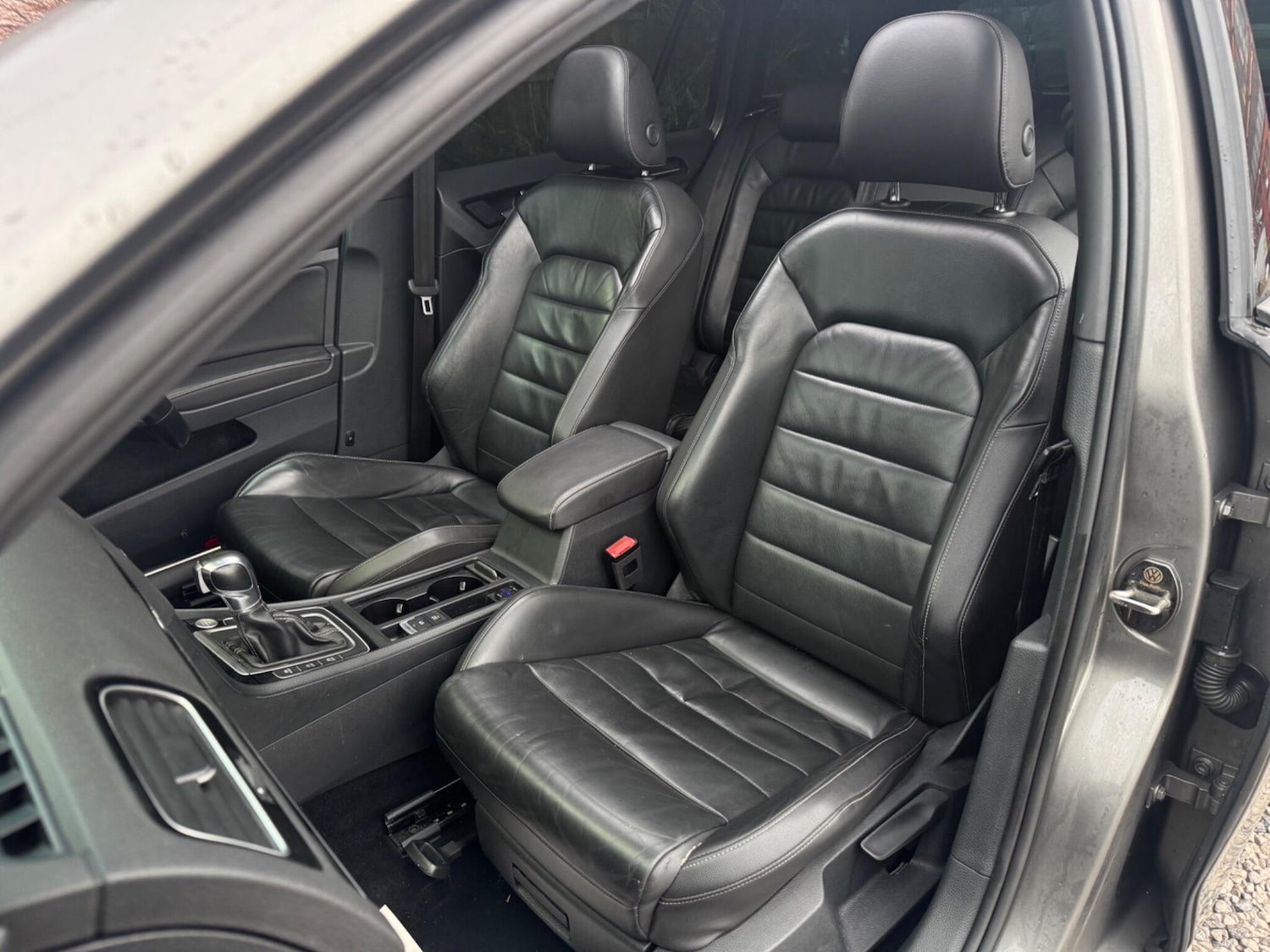 Used Volkswagen Golf 2016 for sale - 77130684: Photo 25