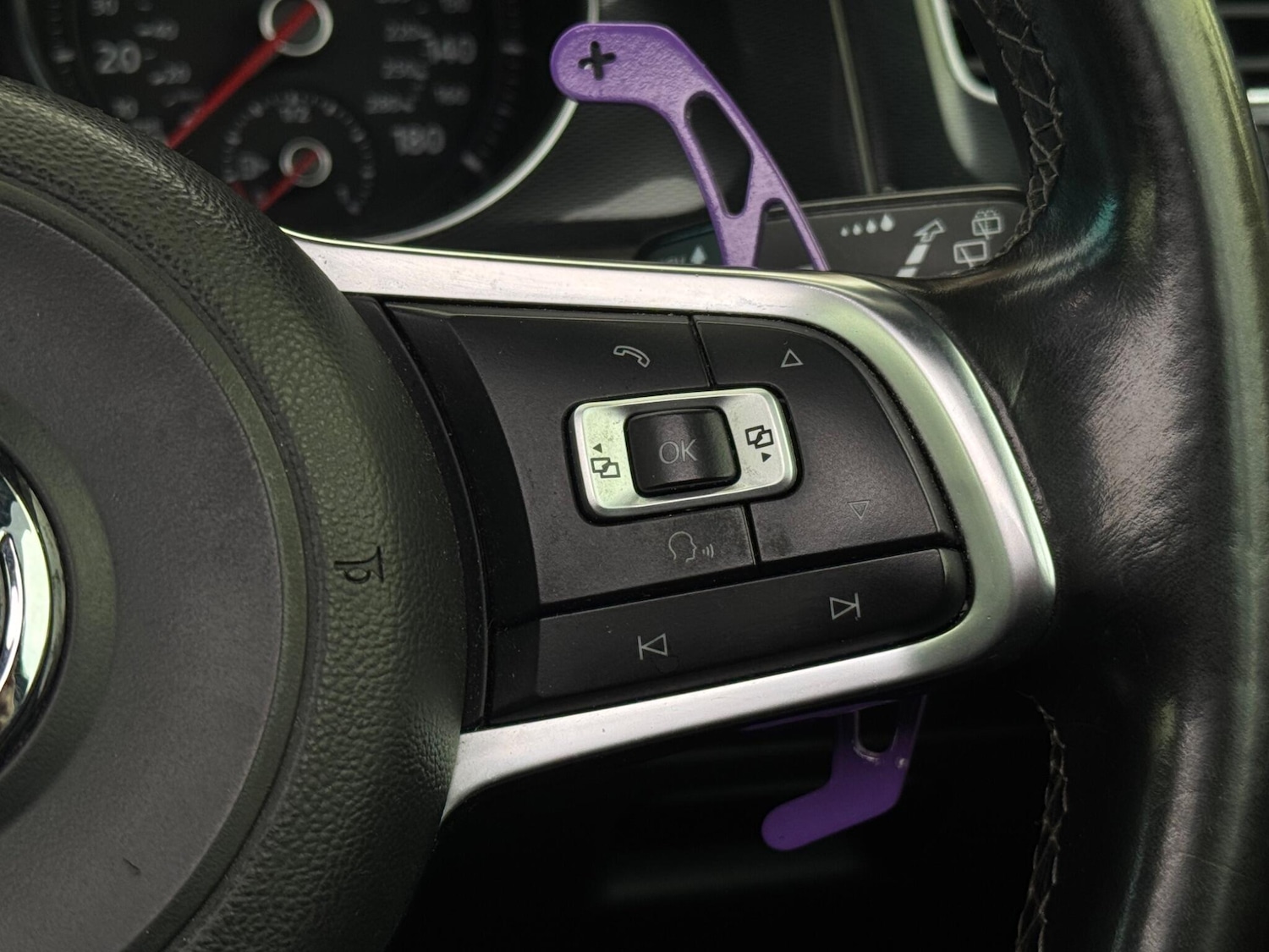 Used Volkswagen Golf 2016 for sale - 77130684: Photo 35