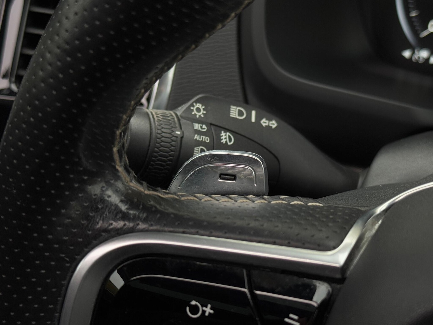 Used Volvo XC90 2017 for sale - 76306209: Photo 38