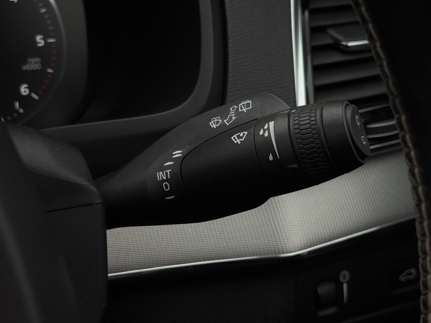 Used Volvo XC90 2017 for sale - 76306209: Photo 41