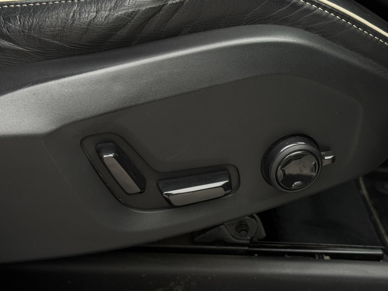 Used Volvo XC90 2017 for sale - 76306209: Photo 67