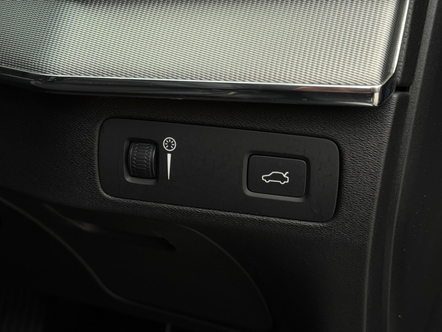 Used Volvo XC90 2017 for sale - 76306209: Photo 70