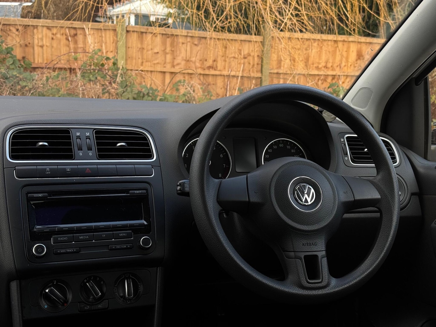 Used Volkswagen Polo 2013 for sale - 77066612: Photo 27