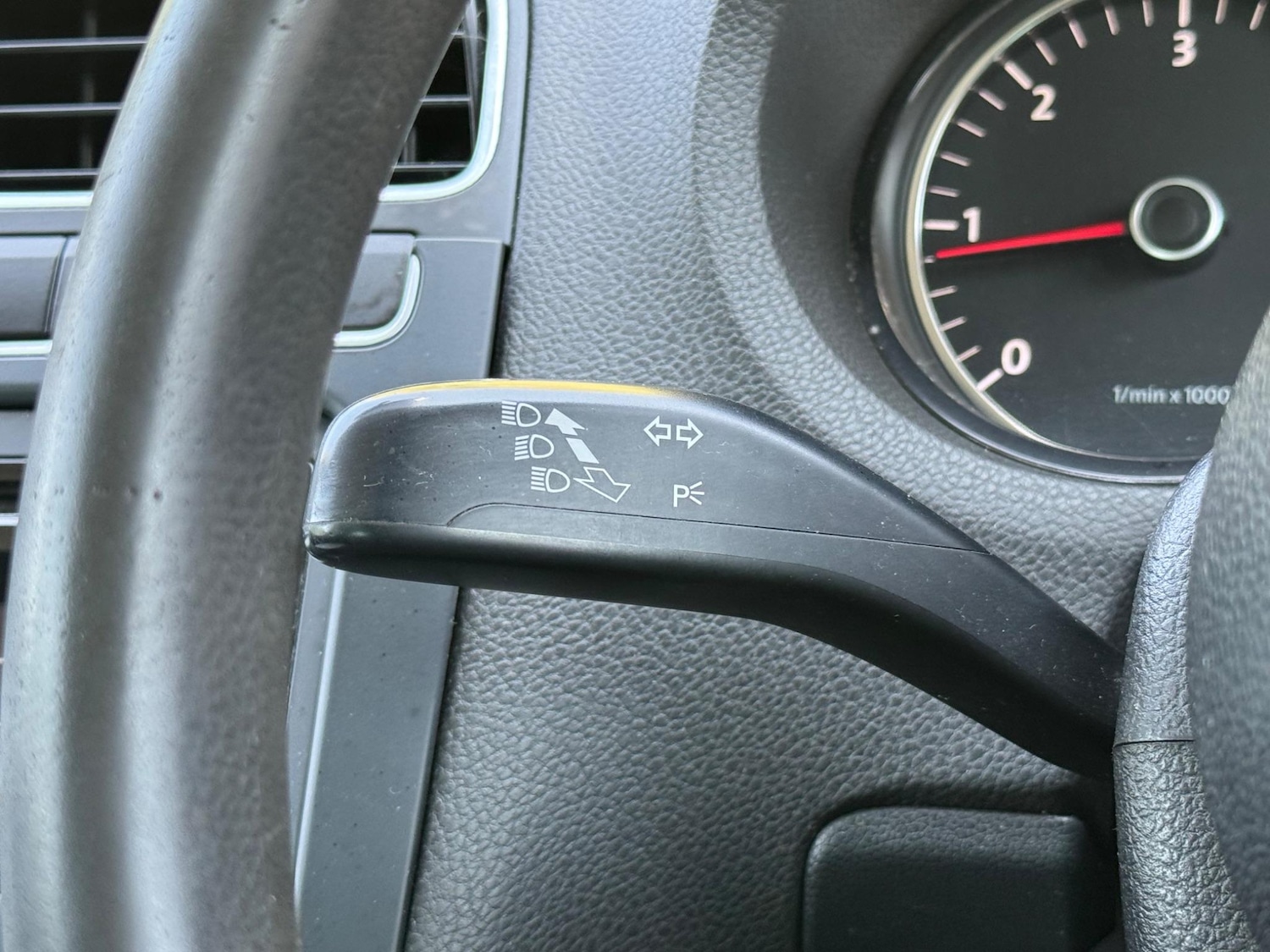 Used Volkswagen Polo 2012 for sale - 76989766: Photo 28