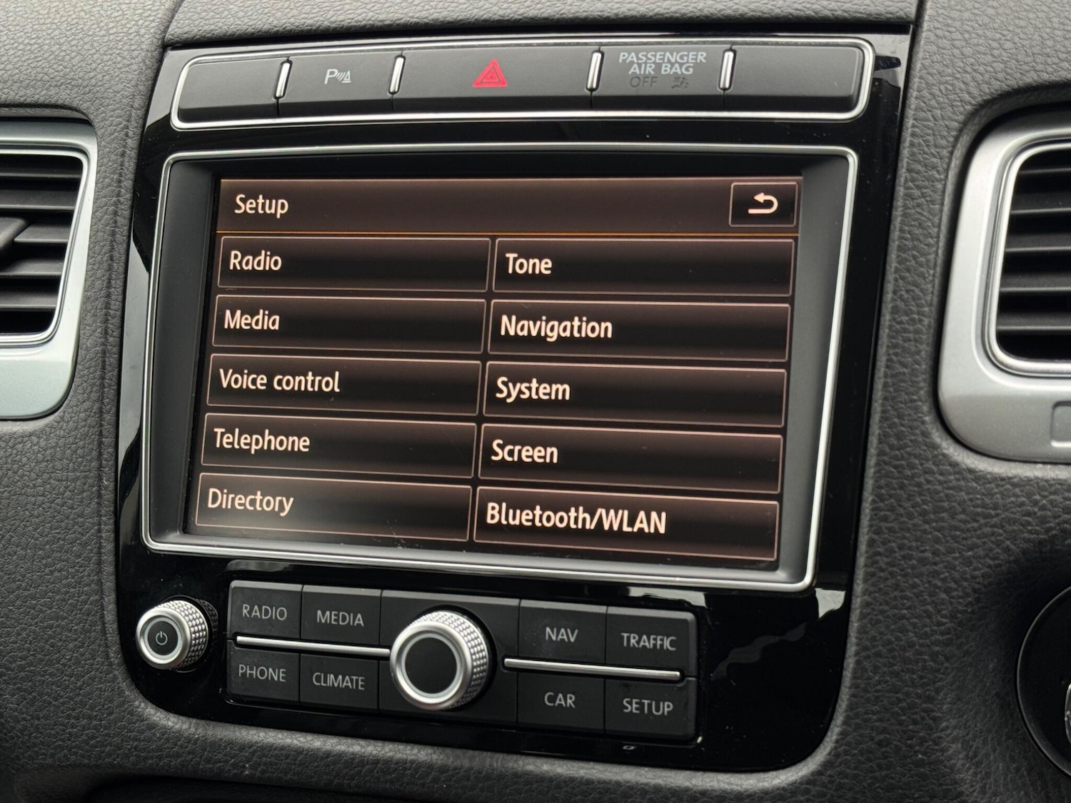 Used Volkswagen Touareg 2015 for sale - 77242572: Photo 41