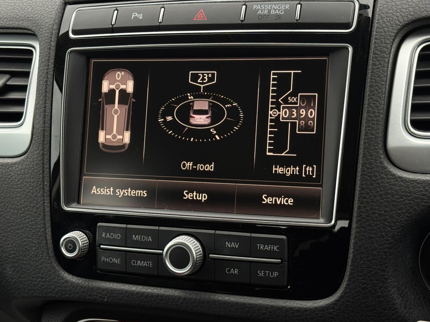 Used Volkswagen Touareg 2015 for sale - 77242572: Photo 42