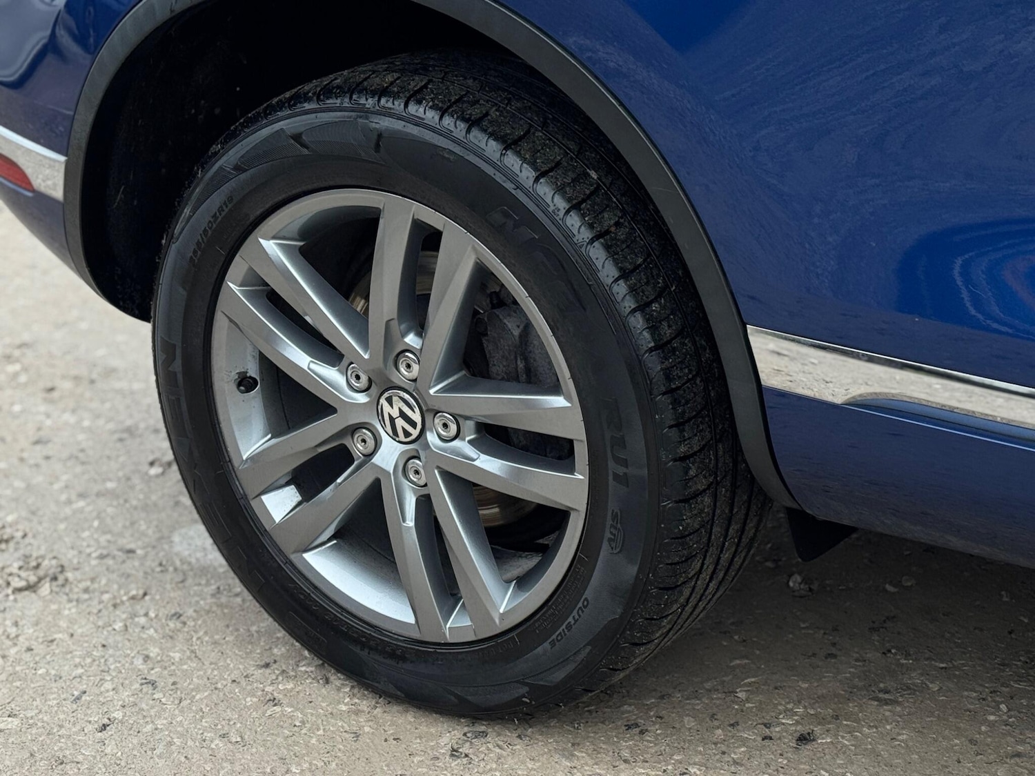 Used Volkswagen Touareg 2015 for sale - 77242572: Photo 82