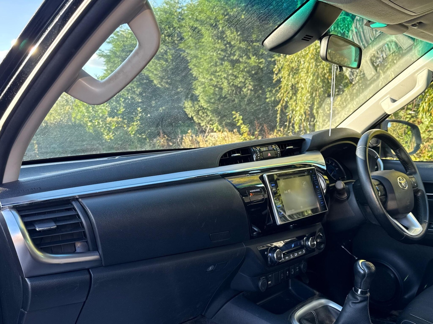 Used Toyota Hilux 2019 for sale - 76991118: Photo 13