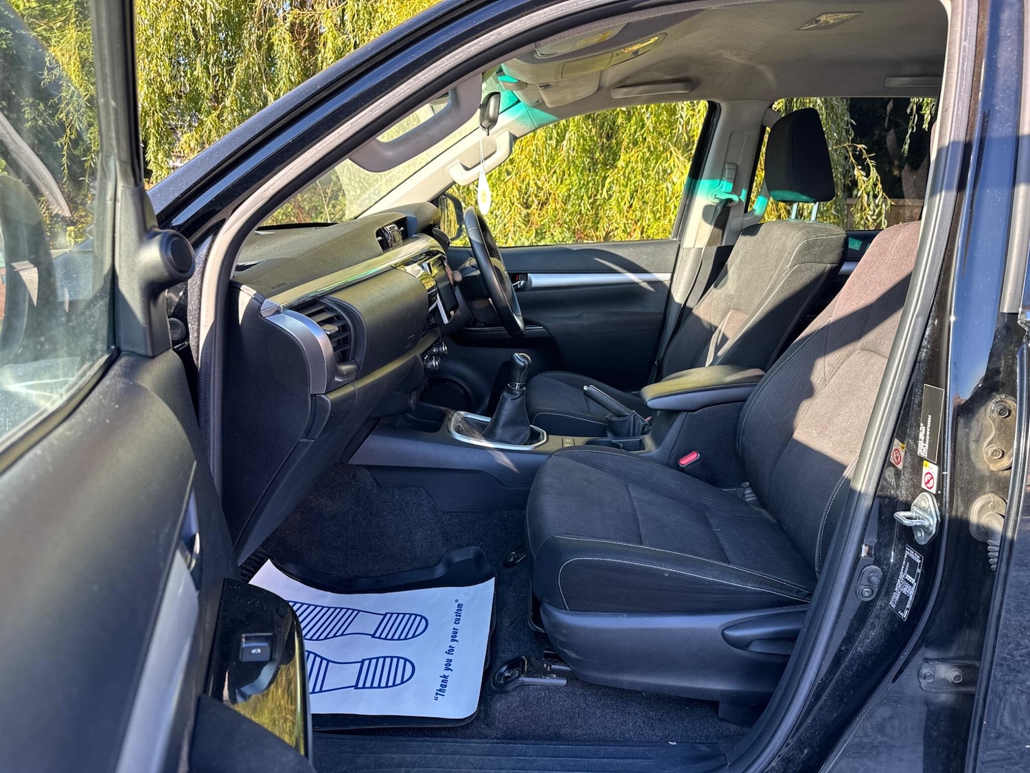 Used Toyota Hilux 2019 for sale - 76991118: Photo 15