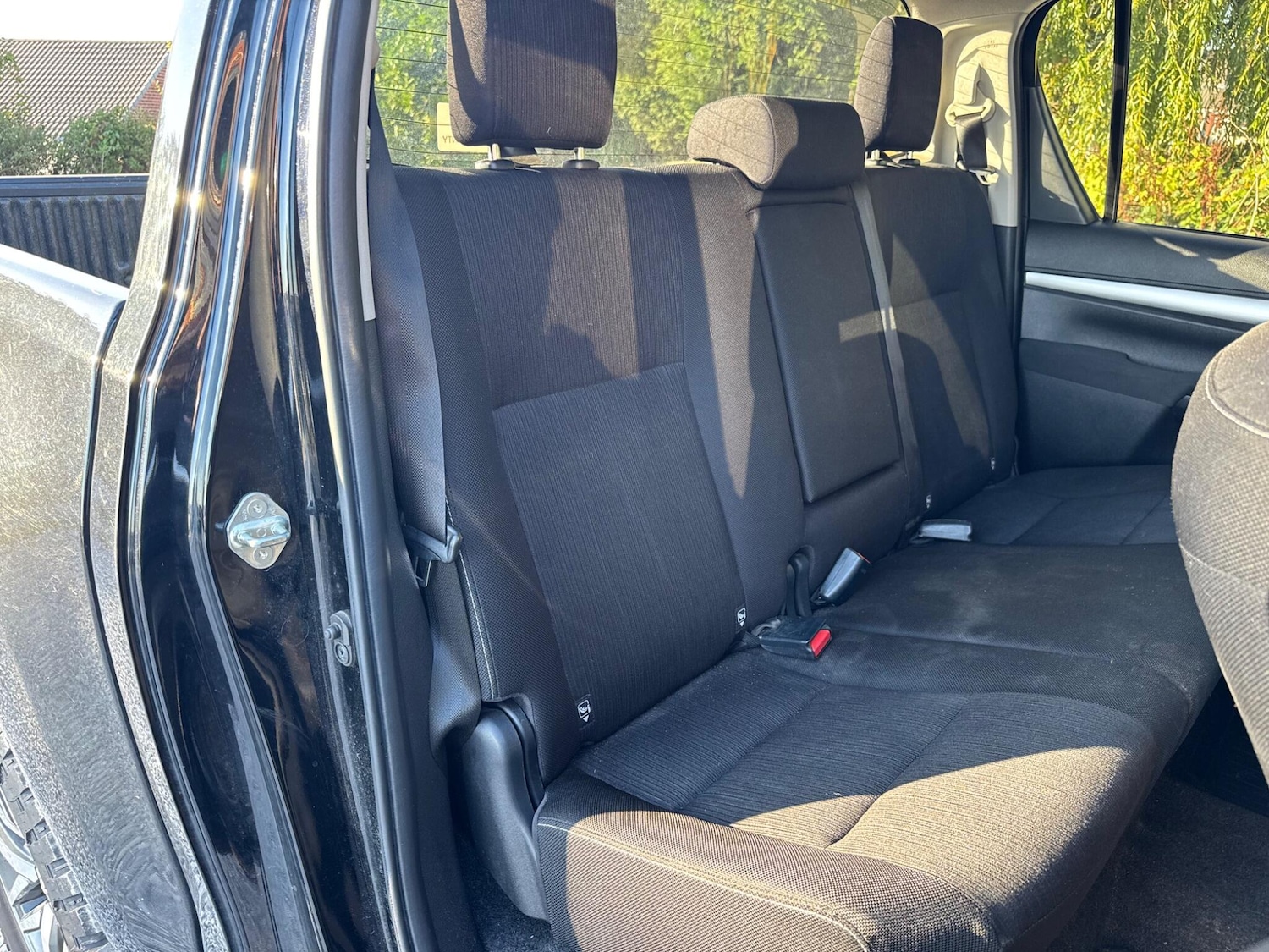 Used Toyota Hilux 2019 for sale - 76991118: Photo 19