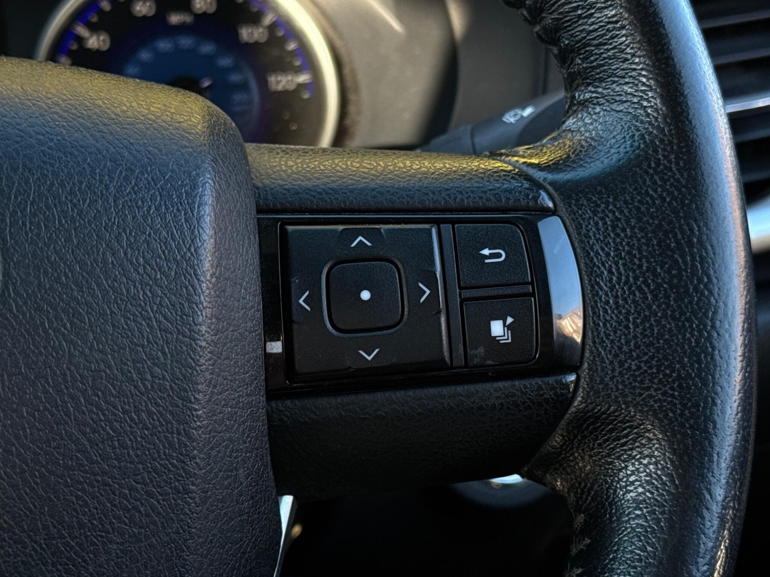 Used Toyota Hilux 2019 for sale - 76991118: Photo 26