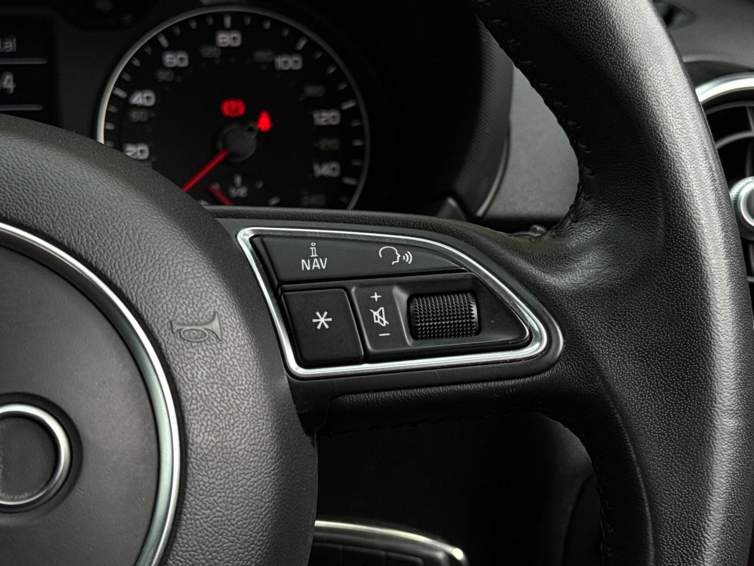 Used Audi A1 2014 for sale - 75915575: Photo 29