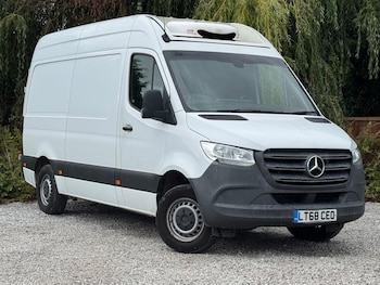 Mercedes-Benz - Sprinter