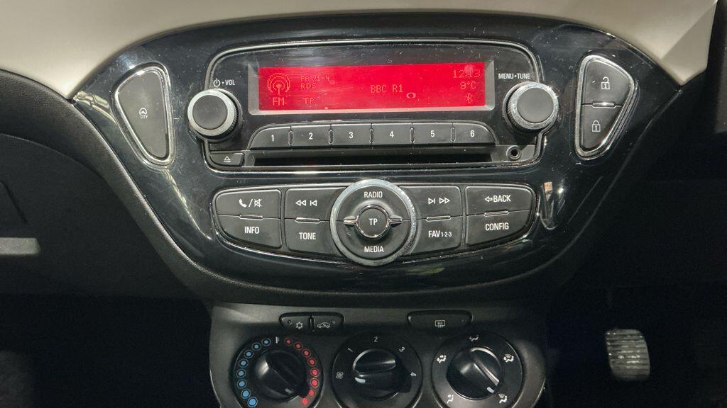 Used Vauxhall ADAM 2015 for sale - 76446447: Photo 31