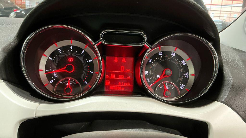 Used Vauxhall ADAM 2015 for sale - 76446447: Photo 9