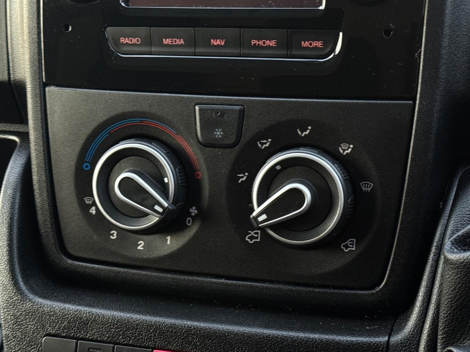 Used Peugeot Boxer 2020 for sale - 77166652: Photo 53