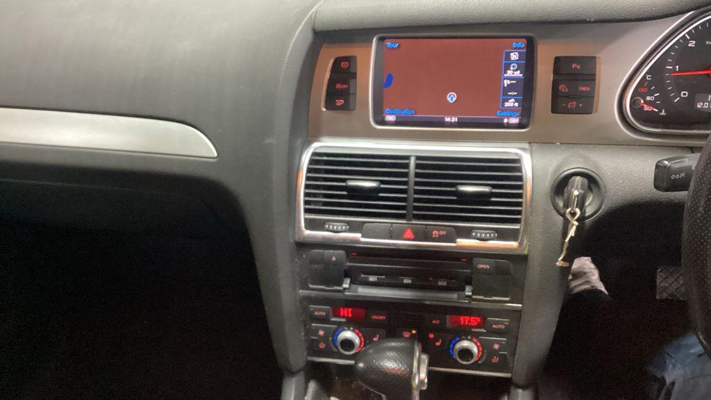 Used Audi Q7 2014 for sale - 77255017: Photo 15