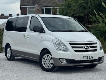 Used Hyundai i800 2016 for sale - 79348396: Photo