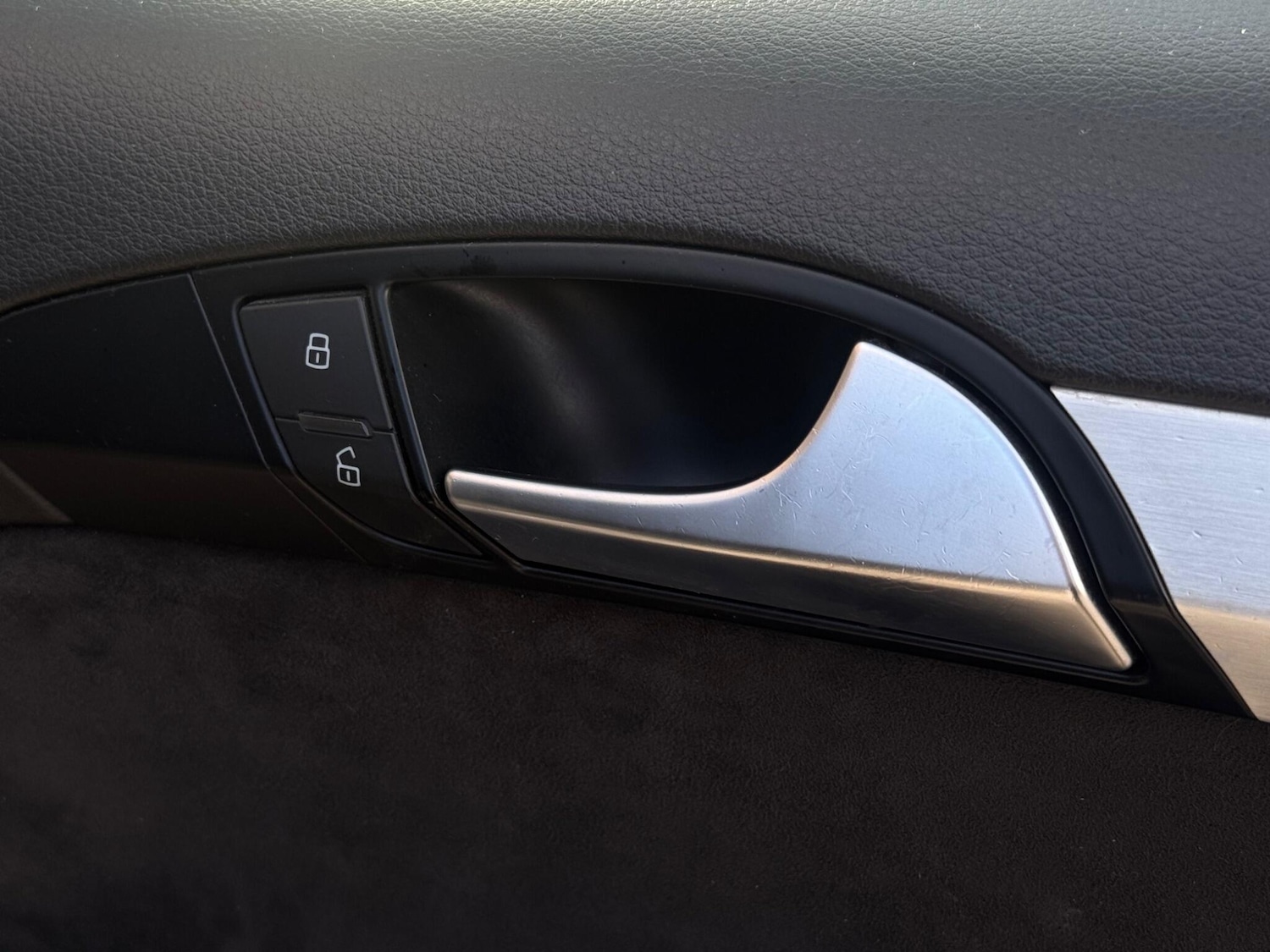 Used Audi Q7 2014 for sale - 77202637: Photo 75