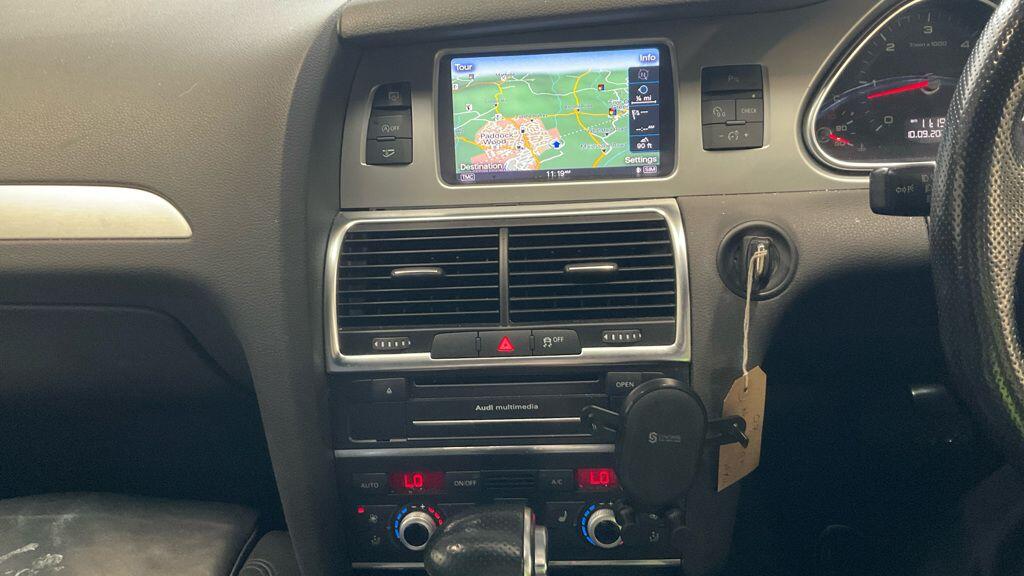 Used Audi Q7 2014 for sale - 77202637: Photo 9