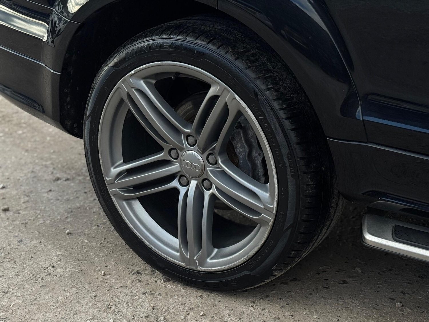 Used Audi Q7 2014 for sale - 77202637: Photo 95