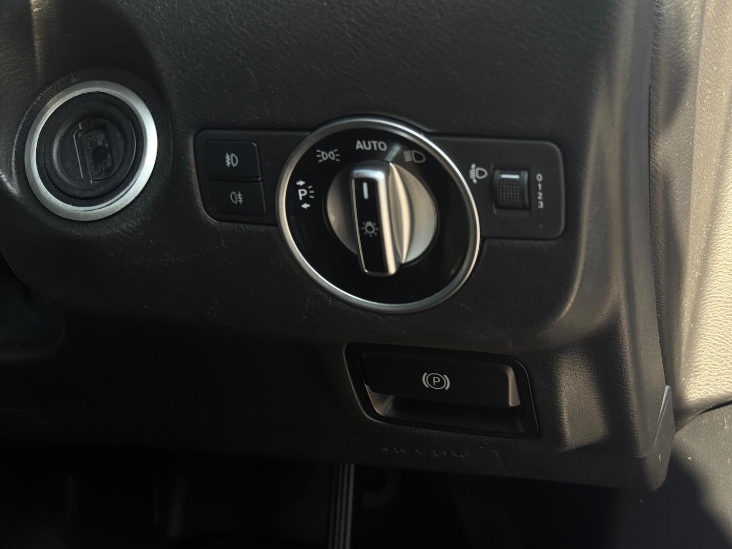 Used Infiniti Q30 2017 for sale - 77658288: Photo 63