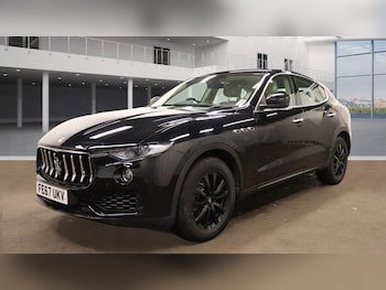Used Maserati Levante 2017 for sale - 76251042: Photo
