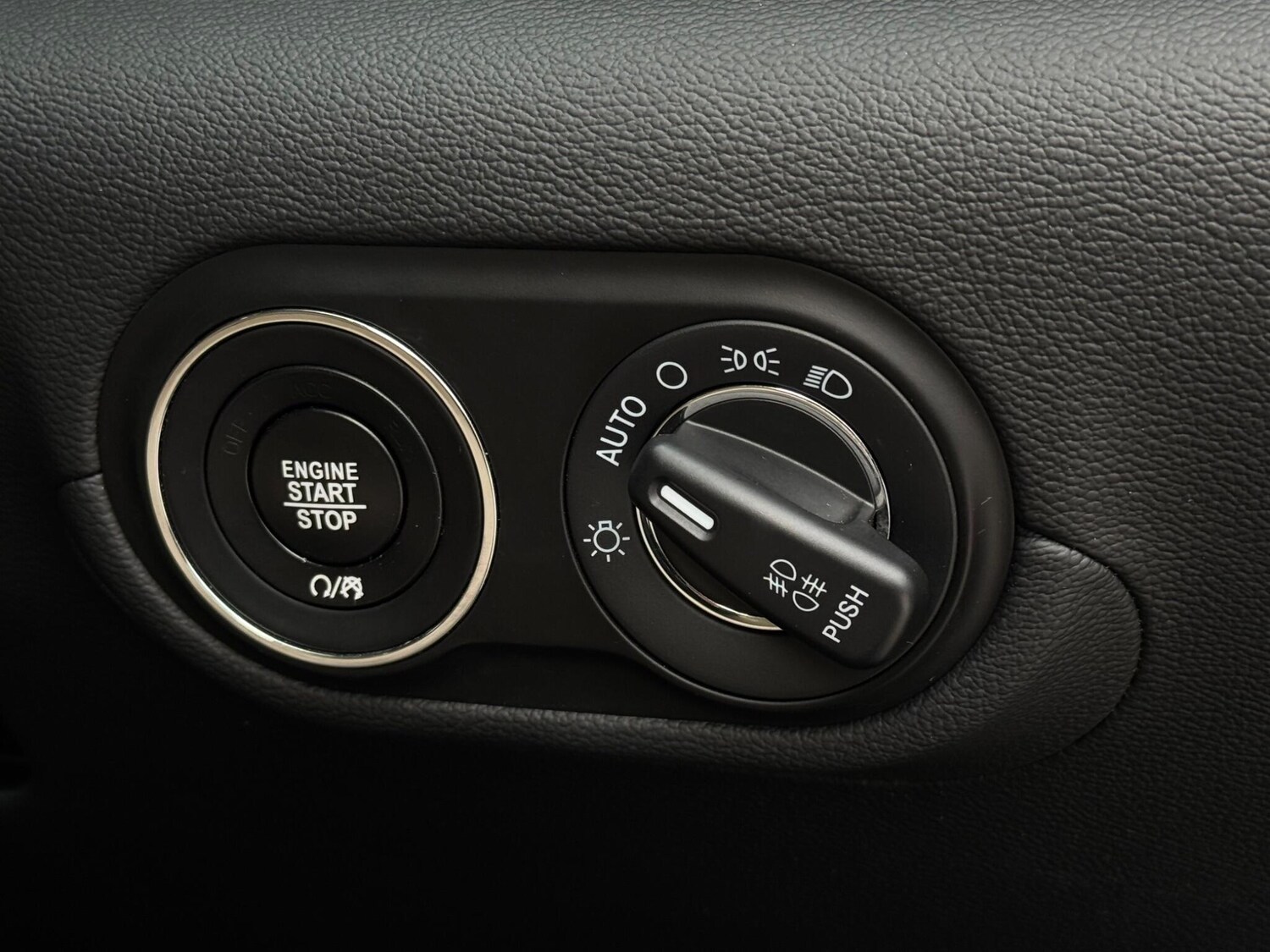 Used Maserati Levante 2017 for sale - 76251042: Photo 65