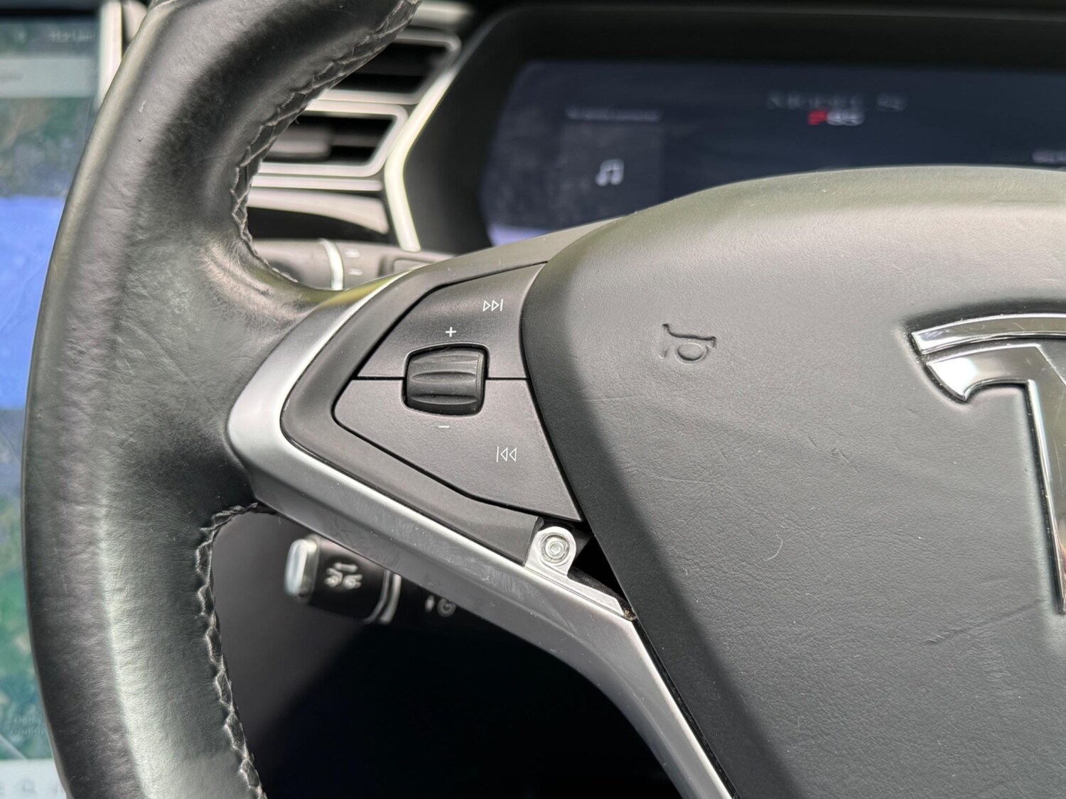 Used Tesla Model S 2015 for sale - 77478823: Photo 34