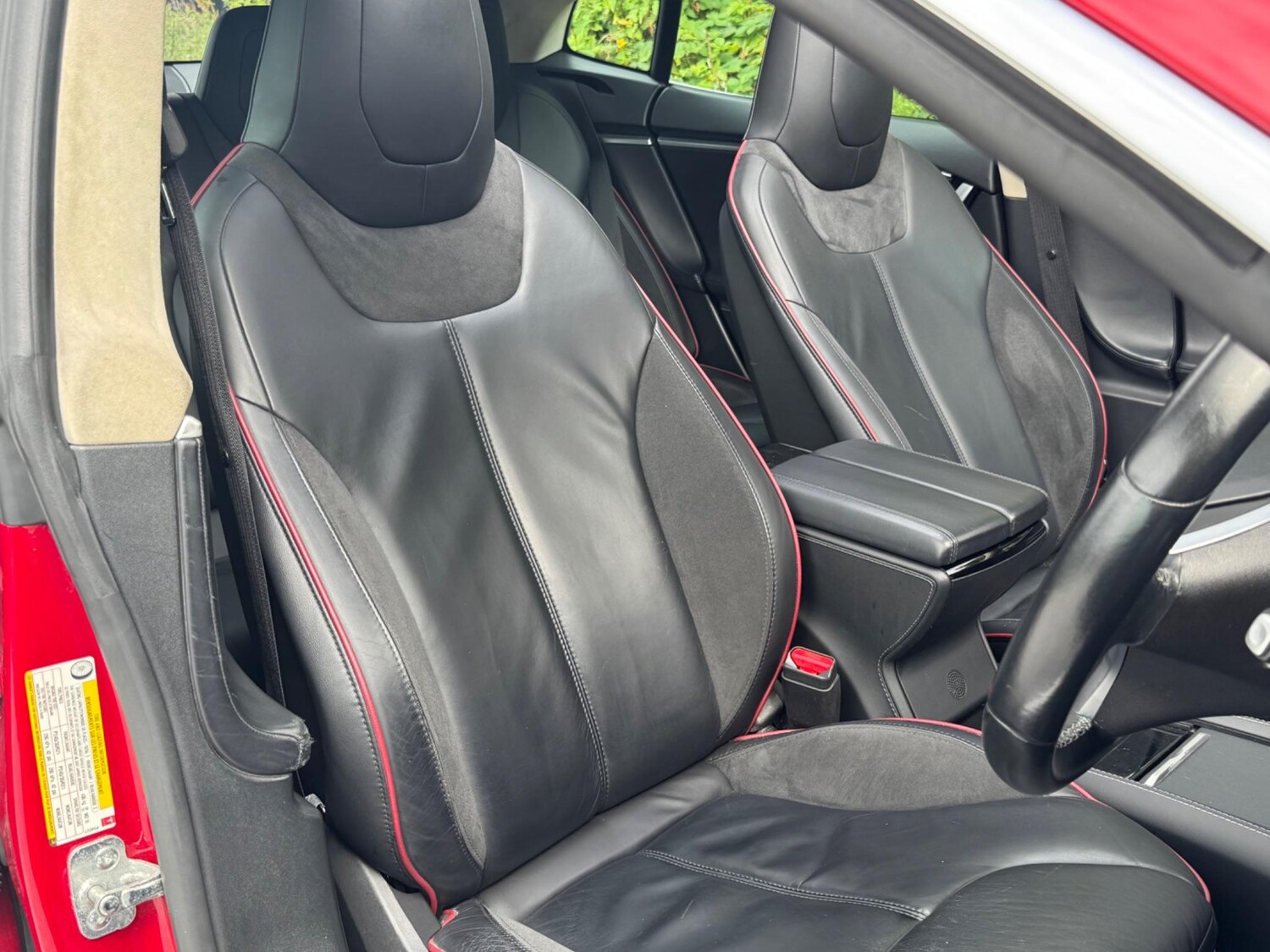 Used Tesla Model S 2015 for sale - 77478823: Photo 85