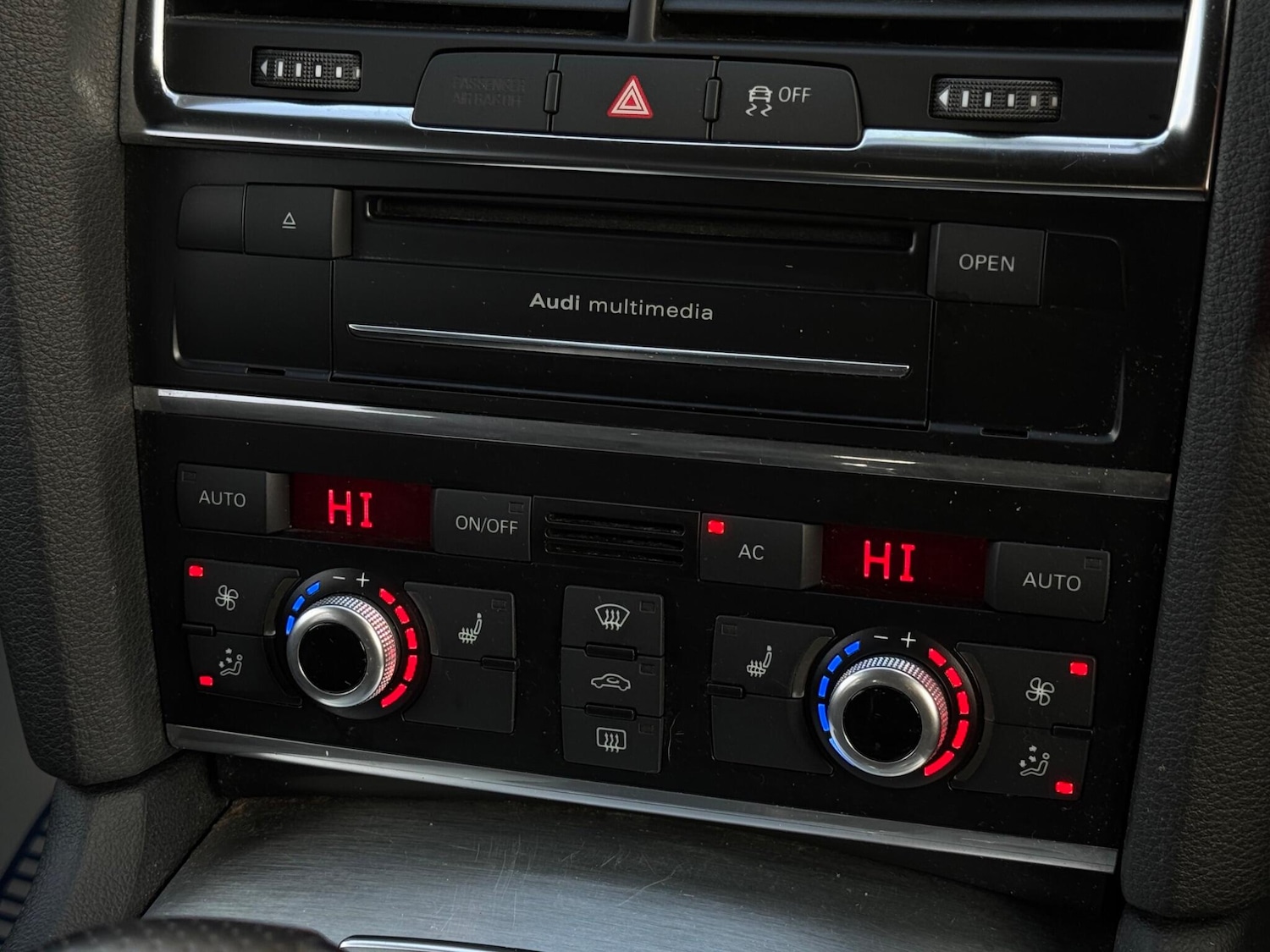 Used Audi Q7 2012 for sale - 76388346: Photo 58