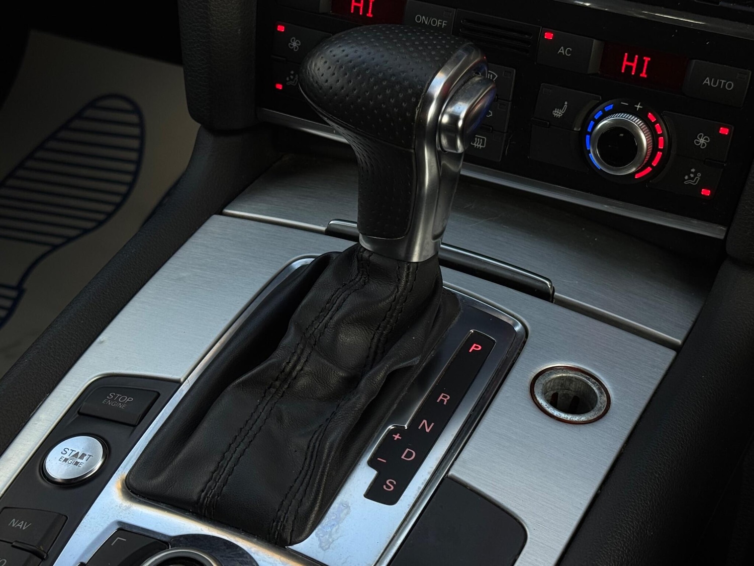 Used Audi Q7 2012 for sale - 76388346: Photo 62