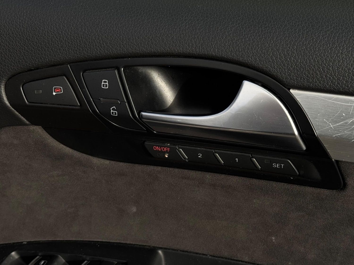 Used Audi Q7 2012 for sale - 76388346: Photo 73