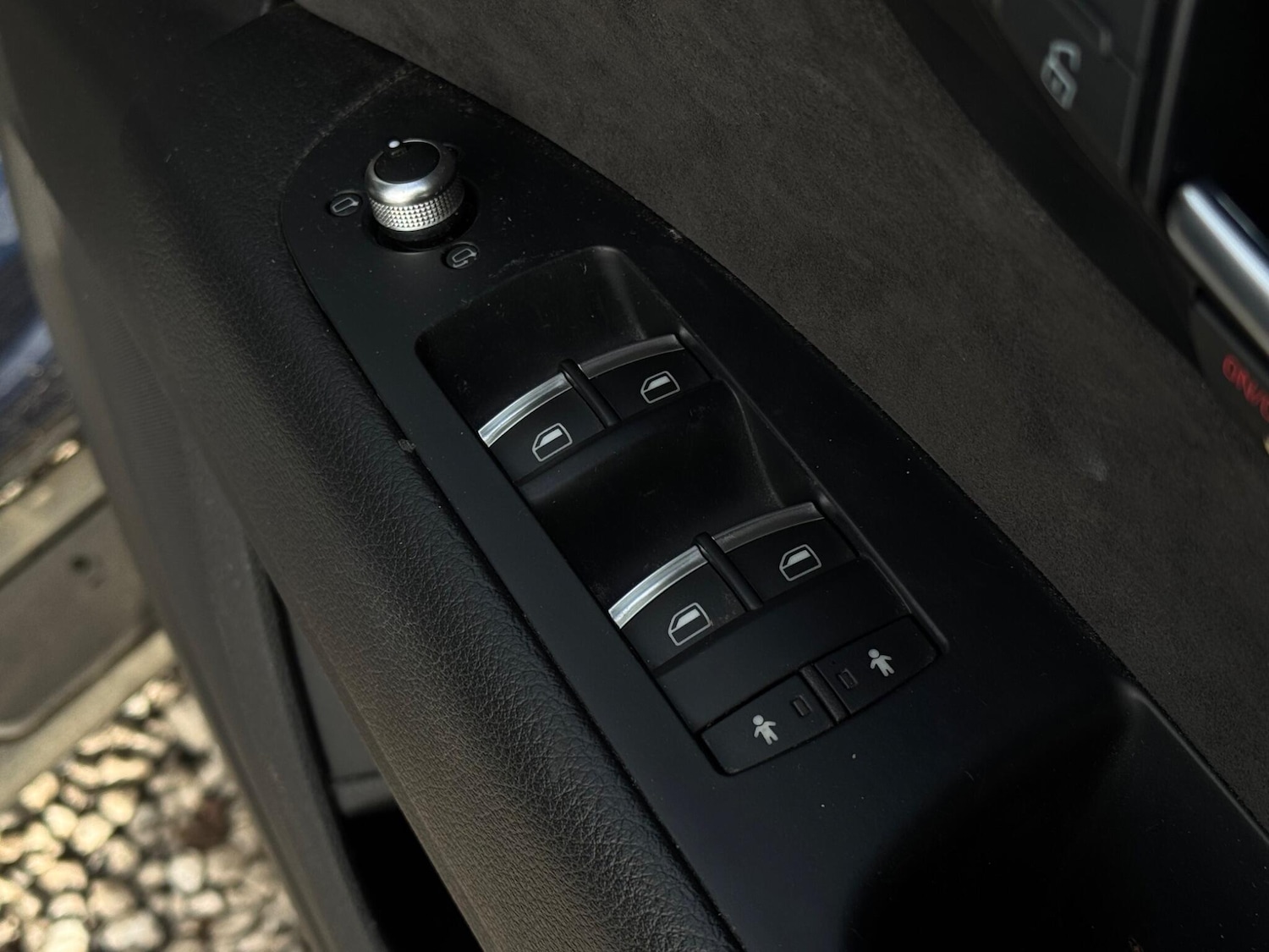 Used Audi Q7 2012 for sale - 76388346: Photo 75