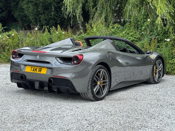 Used Ferrari 488 2016 for sale - 75531610: Photo 10