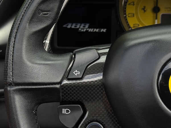 Used Ferrari 488 2016 for sale - 75531610: Photo 28