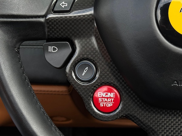 Used Ferrari 488 2016 for sale - 75531610: Photo 30