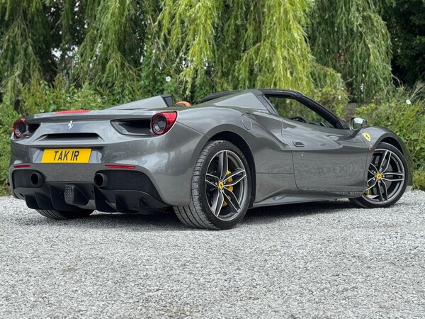 Used Ferrari 488 2016 for sale - 75531610: Photo 4