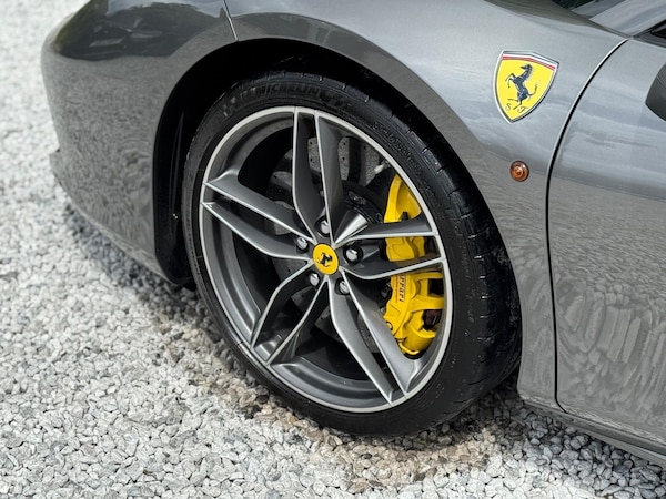 Used Ferrari 488 2016 for sale - 75531610: Photo 55