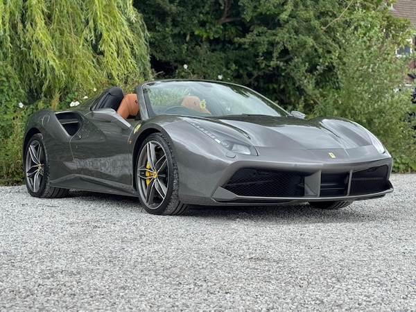 Used Ferrari 488 2016 for sale - 75531610: Photo 67