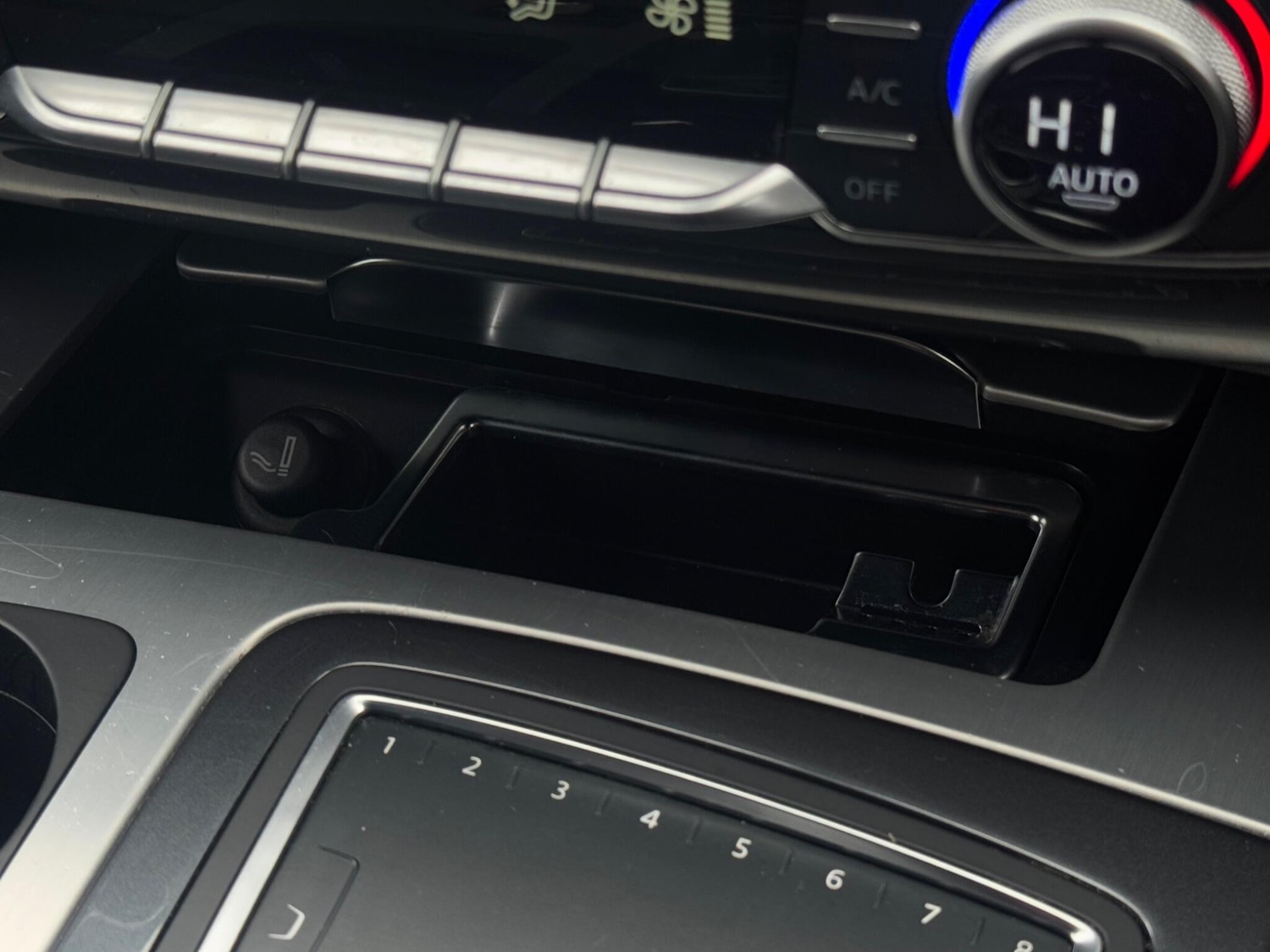 Used Audi Q7 2015 for sale - 77174503: Photo 36