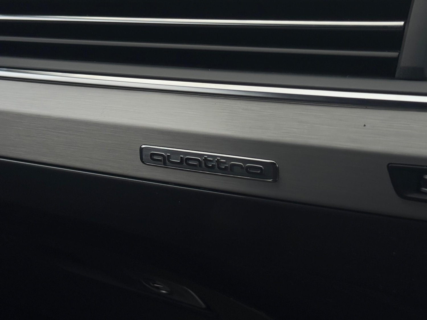 Used Audi Q7 2015 for sale - 77174503: Photo 75