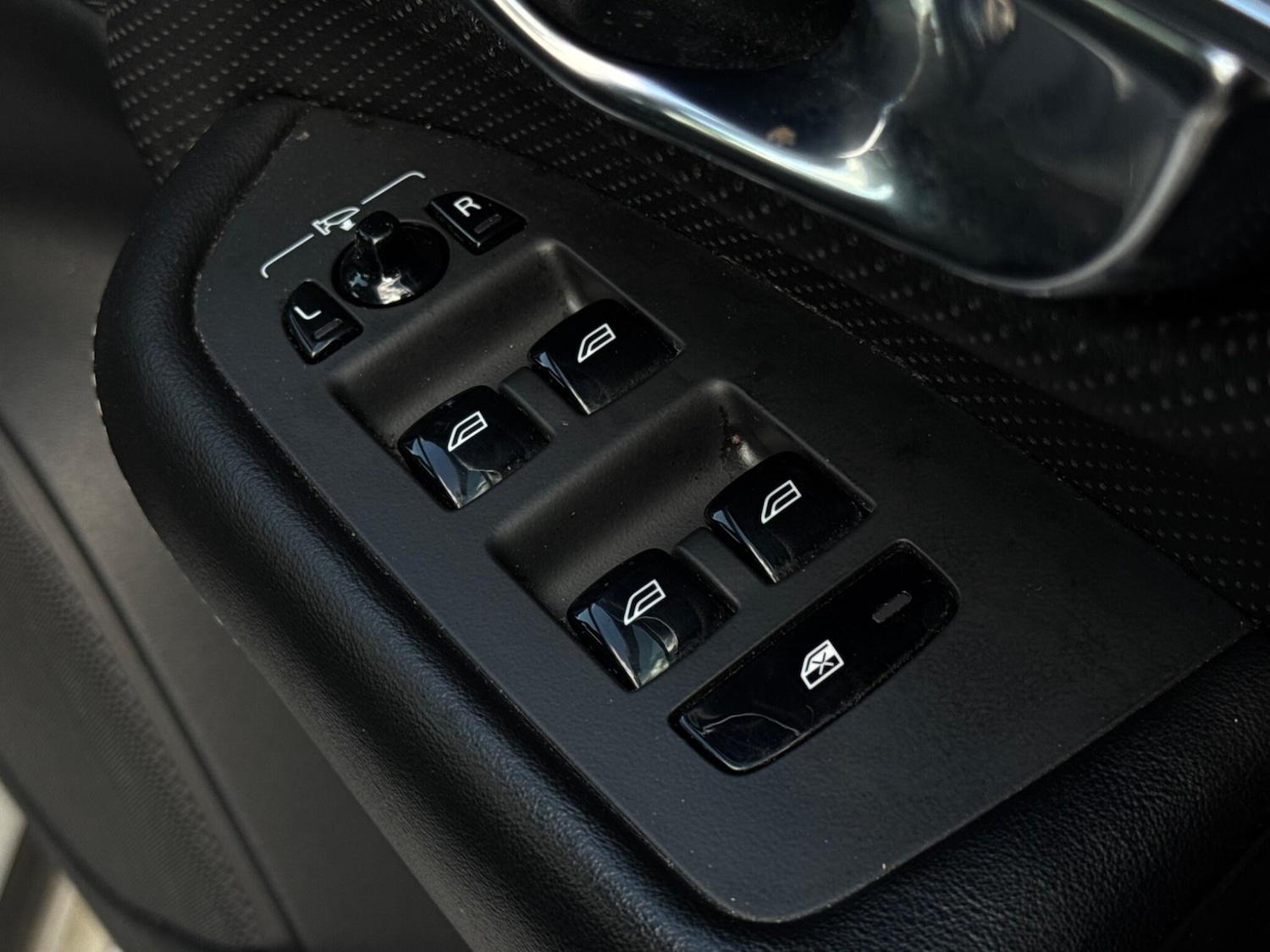 Used Volvo XC90 2018 for sale - 77255018: Photo 73