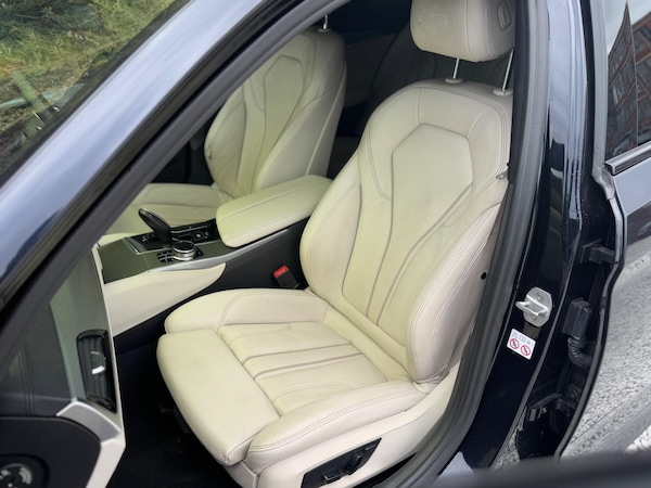 Used BMW 5 Series 2018 for sale - 75634959: Photo 32