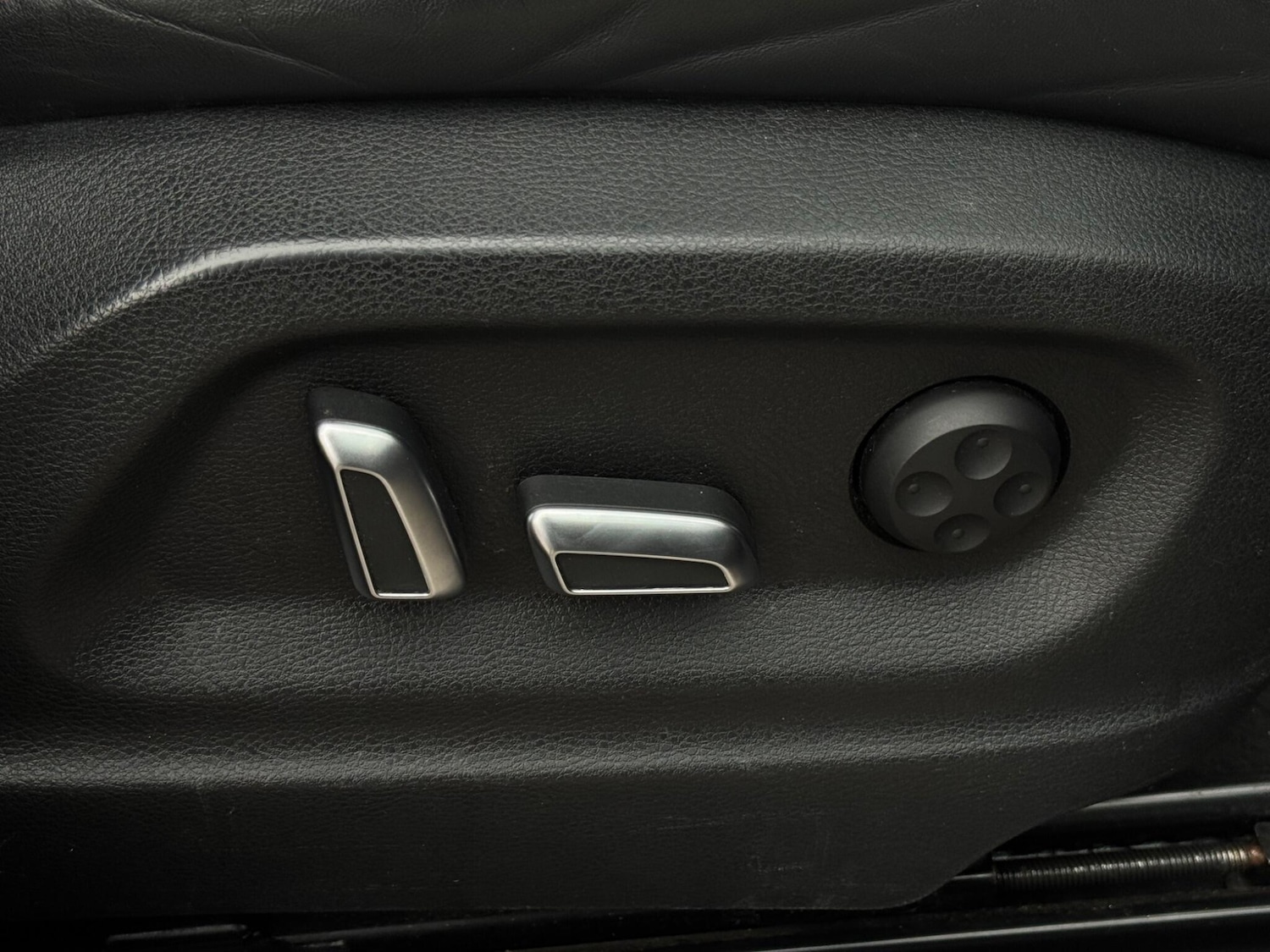 Used Audi SQ5 2015 for sale - 77478831: Photo 66