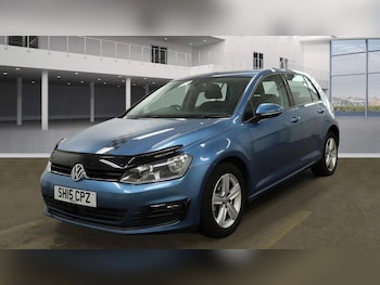 Used Volkswagen Golf 2015 for sale - 75578595: Photo