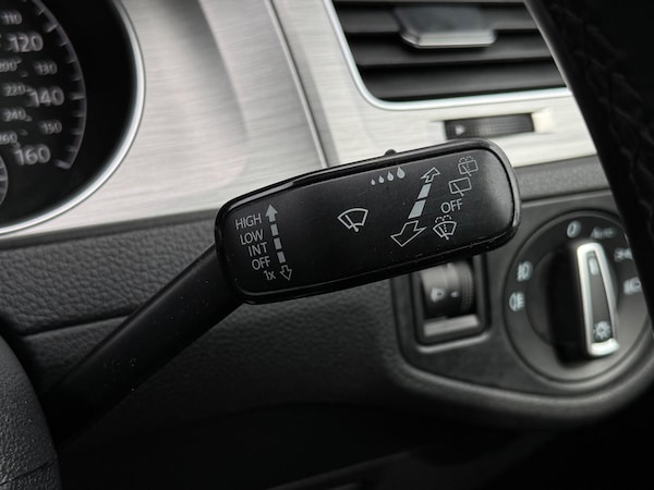 Used Volkswagen Golf 2015 for sale - 75578595: Photo 31