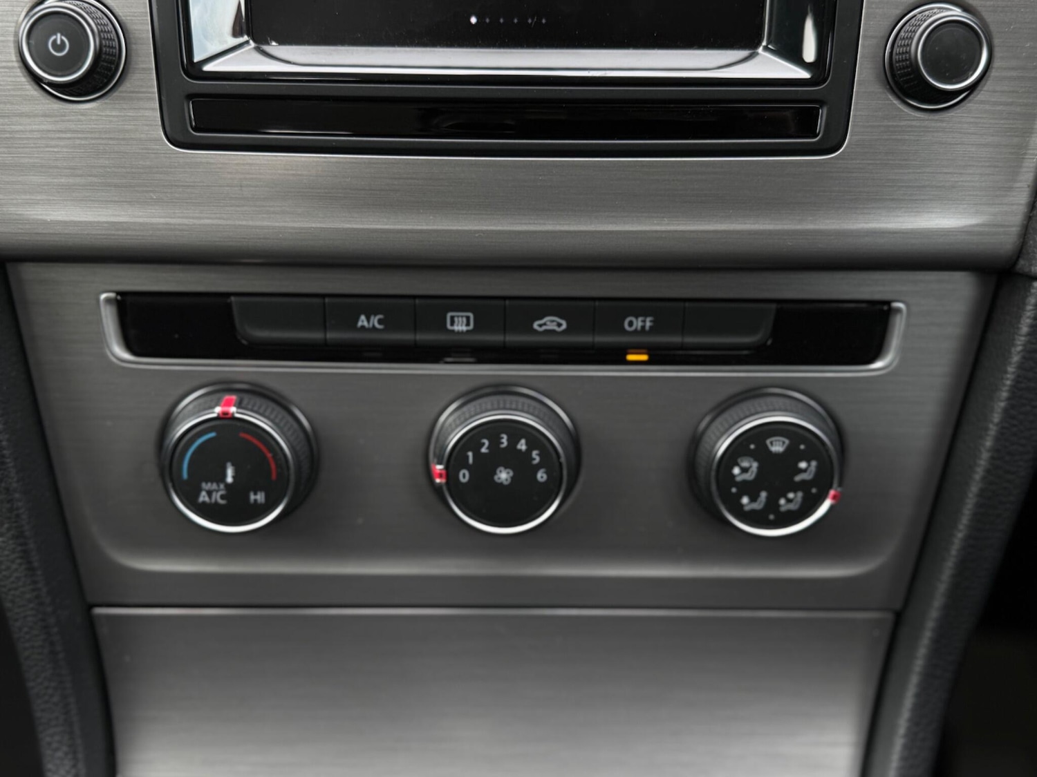 Used Volkswagen Golf 2015 for sale - 75578595: Photo 35