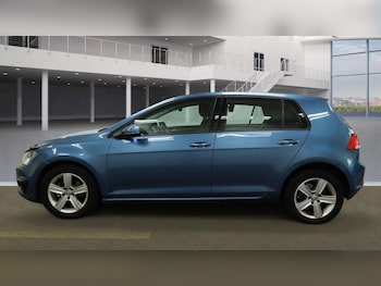 Used Volkswagen Golf 2015 for sale - 75578595: Photo