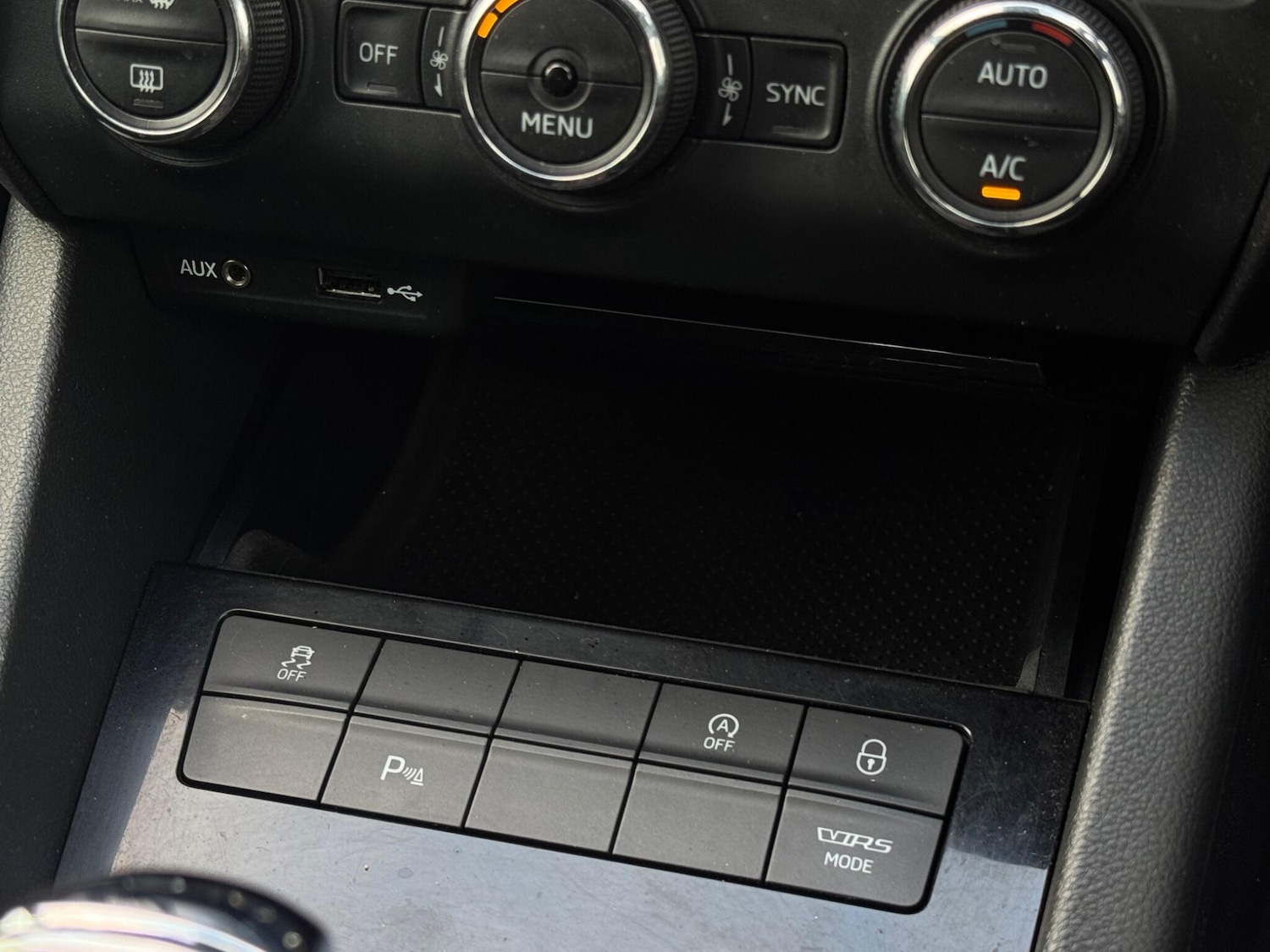 Used Skoda Octavia 2016 for sale - 76727098: Photo 51